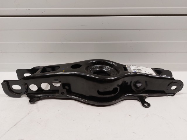 Lower Control Arm, LH
